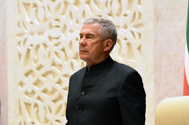 Минниханов внес Бюджетное послание в Госсовет РТ