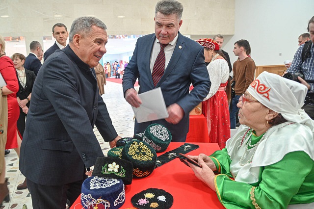 Минниханов: Татарстан — место мирного проживания и созидательного сотрудничества представителей многих народов