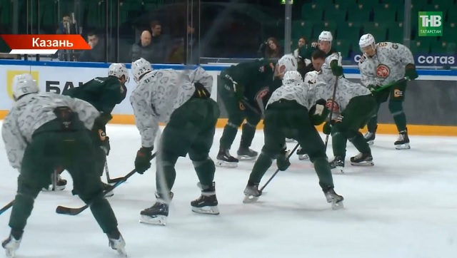 Экс‑ и действующий тренер «Ак Барса» сойдутся в матче плей‑офф: казанцы готовятся к игре с минским «Динамо»