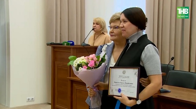 Күңел кылларын тибрәтерлек гаилә тарихлары: "Гаилә альбомын карыйк" конкурсына нәтиҗәләр ясалды