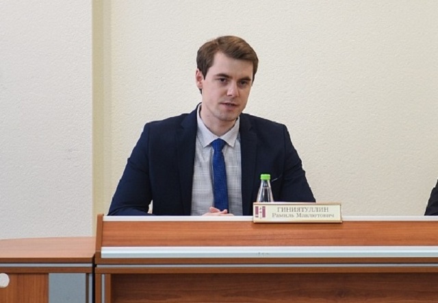 Начальник управления образования Нижнекамска Рамиль Гиниятуллин ушел с поста