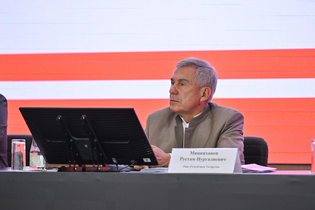 Минниханов: роботизация – ключ к конкурентоспособности экономики Татарстана