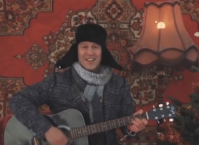 Сергей Миронов в клипе призвал жителей Казани сообщать о коммунальных проблемах