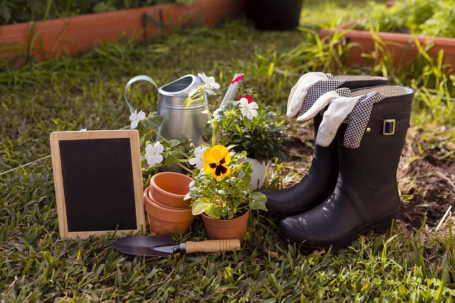 Сугробы до полутора метров: Татарстан готовится к позднему дачному сезону