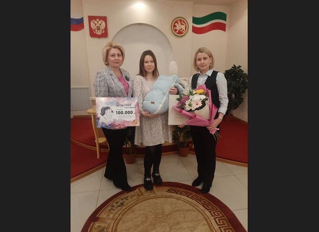 Хәзерге вакытта махсус операциядә булучы Зәй хәрбиенең улы туган