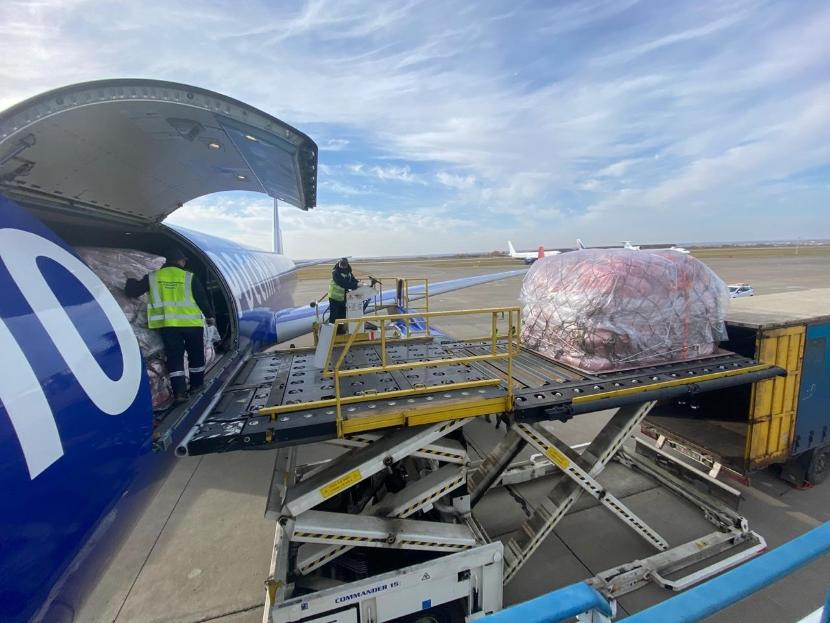 Аэропорт «Казань» запустил новую программу грузоперевозок с Китаем