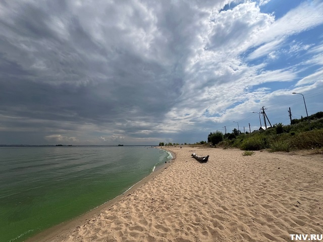 Татарстанцам рассказали, чем грозит купание в цветущих водоемах