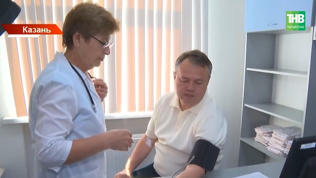 До работы к врачам: руководство Минздрава Татарстана прошло диспансеризацию