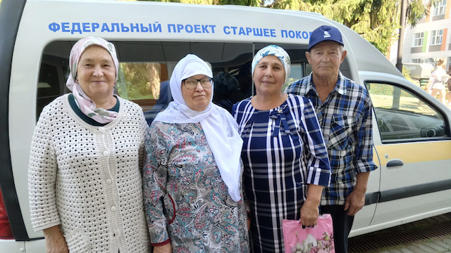 Более 700 пожилых сельчан Тюлячинского района РТ доставили на диспансеризацию