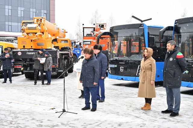 Набережные Челны получили 10 новых пассажирских автобусов