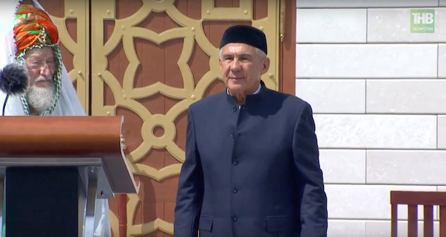 Минниханов отметил историческую значимость «Изге Болгар жыены» и поздравил участников