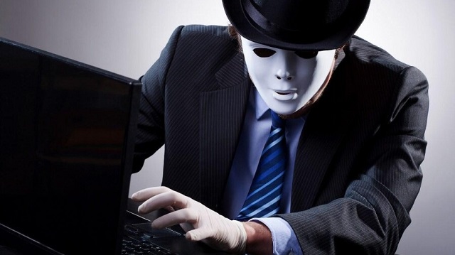 В Казани пенсионерка облапошила мошенников, требовавших с нее 400 000 рублей