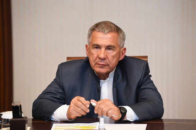 Минниханов призвал «жестко наказывать» допустивших пожары из-за недоработок на местах