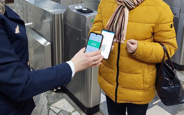 «Метроэлектротранс» объявил о срочном наборе контролеров QR-кодов на станциях Казани