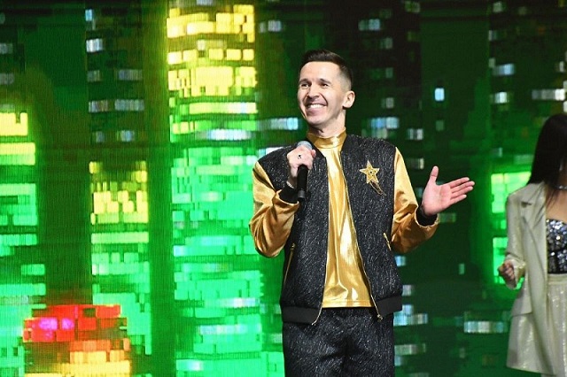 Рифат Зарипов лишил жену отпуска