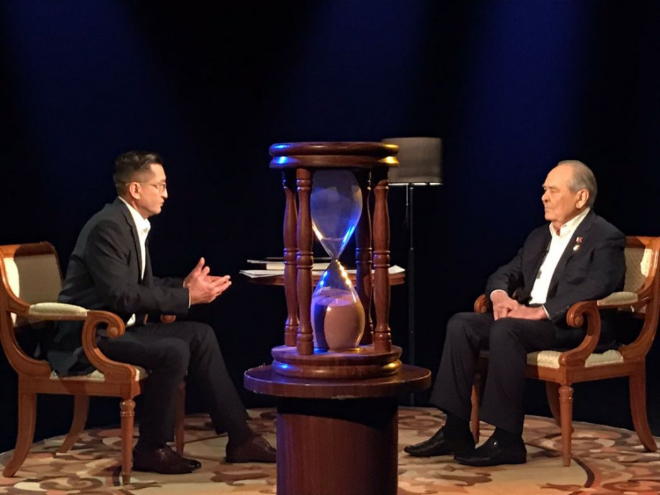 "Ком сәгате": Минтимер Шәймиев