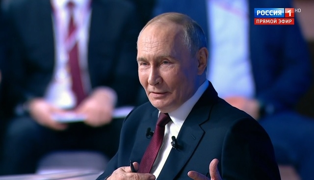 Президент РФ отметил важность создания исламской академии в Татарстане