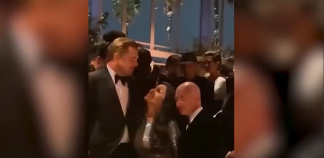Видео с флиртом девушки основателя Amazon Безоса с Дикаприо вызвало гнев миллиардера