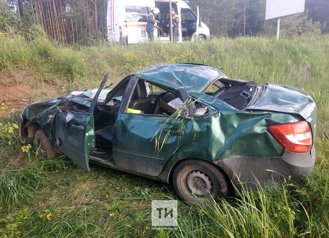 Переломавший кости под Челнами водитель «Лады» впал в кому