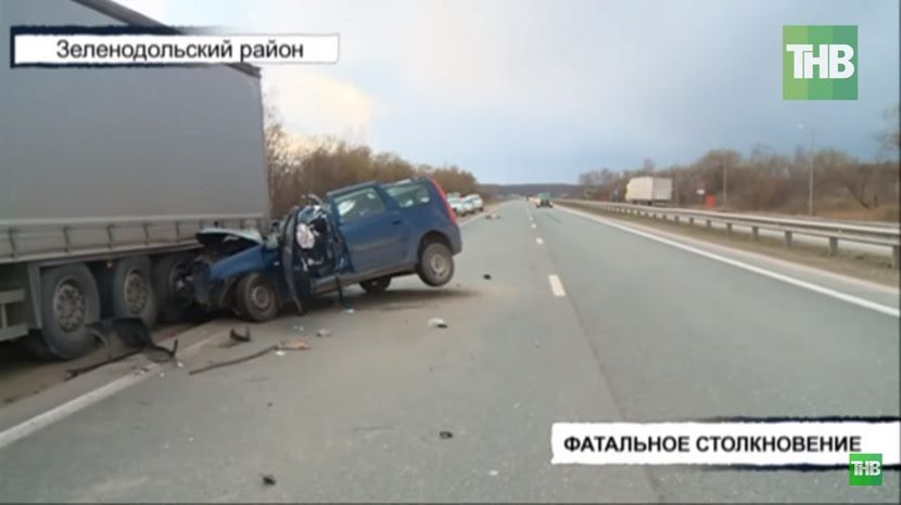 Водитель «Лады Ларгус» погиб в Зеленодольском районе, протаранив стоявшую фуру