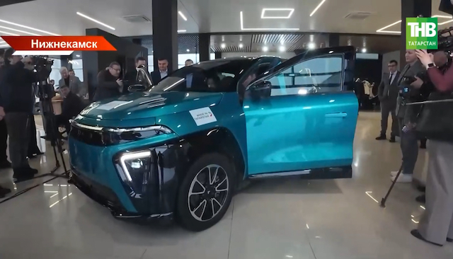 Электромобиль «Атом» впервые представили жителям Нижнекамска
