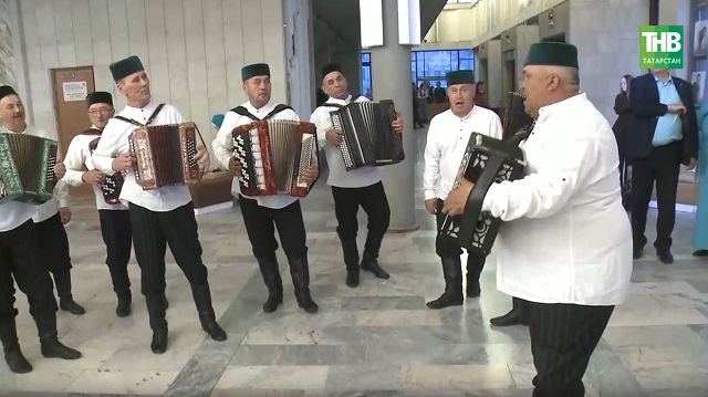 Казанда "Халык җәүһәрләре" этно-мәдәни фестиваленең гала-концерты узды