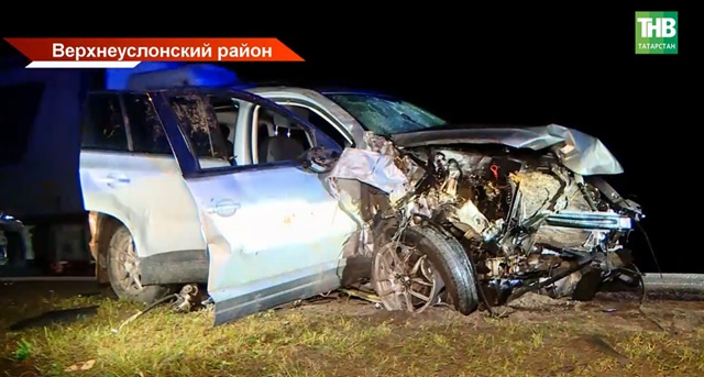 Груда металла, осколки и детские игрушки: подробности ДТП в Татарстане, унесшего жизни матери с детьми