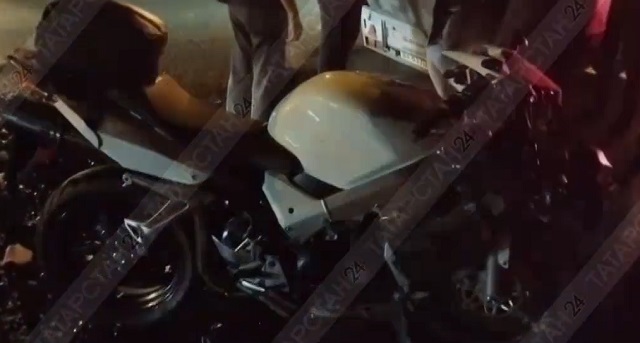 Стали известны подробности ДТП с мотоциклистом на Тэцевской в Казани