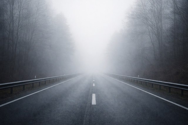 Жителей Татарстана предупредили о тумане и гололедице в понедельник