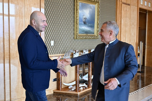 Крутой и Минниханов встретились в Казани ради главного музыкального события года