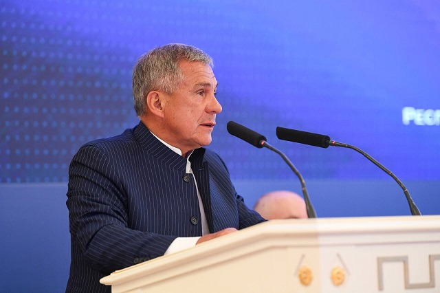 Минниханов назвал условие возвращения масочного режима 