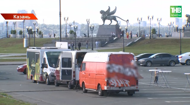 С сентября фудтраки и автолавки получили статус объектов торговли