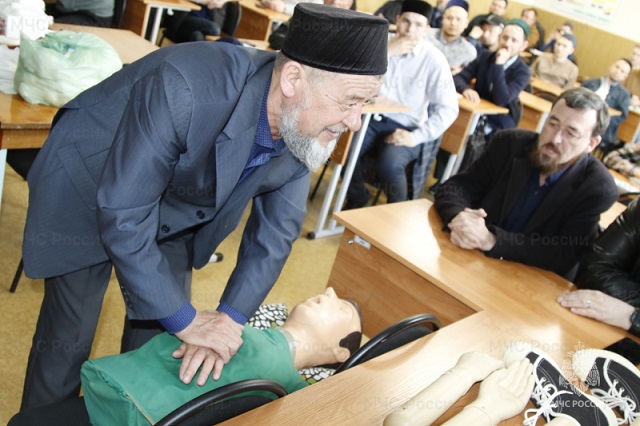 Имамы и протоиреи Казани прошли уроки гражданской обороны