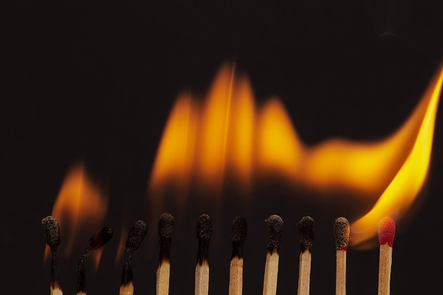 Как обогреватели и сигареты убивают? Главные причины пожаров в Татарстане