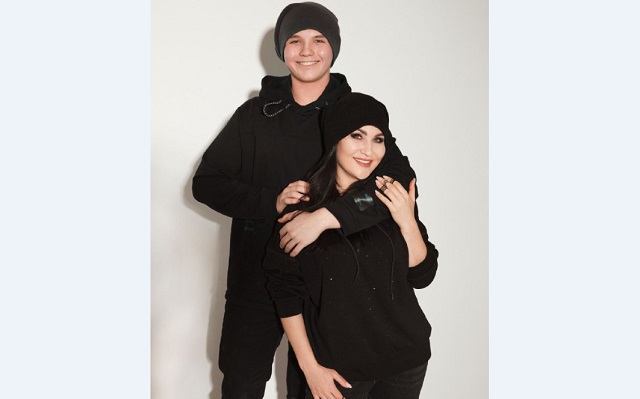 Илсөя Бәдретдинованың улы әнисенә нәрсә бүләк иткән?