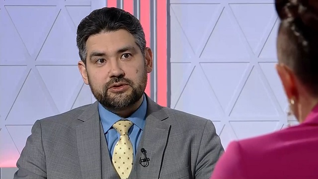 «Молочные зубы тоже нужно лечить»: стоматолог развенчал главные мифы о детских зубах