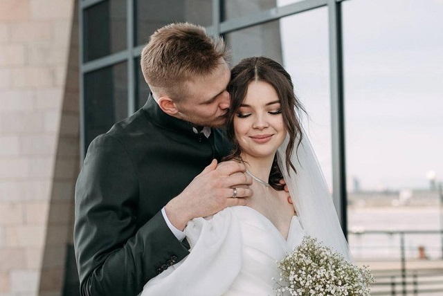 Игрок «Ак Барса» Илья Сафонов стал отцом