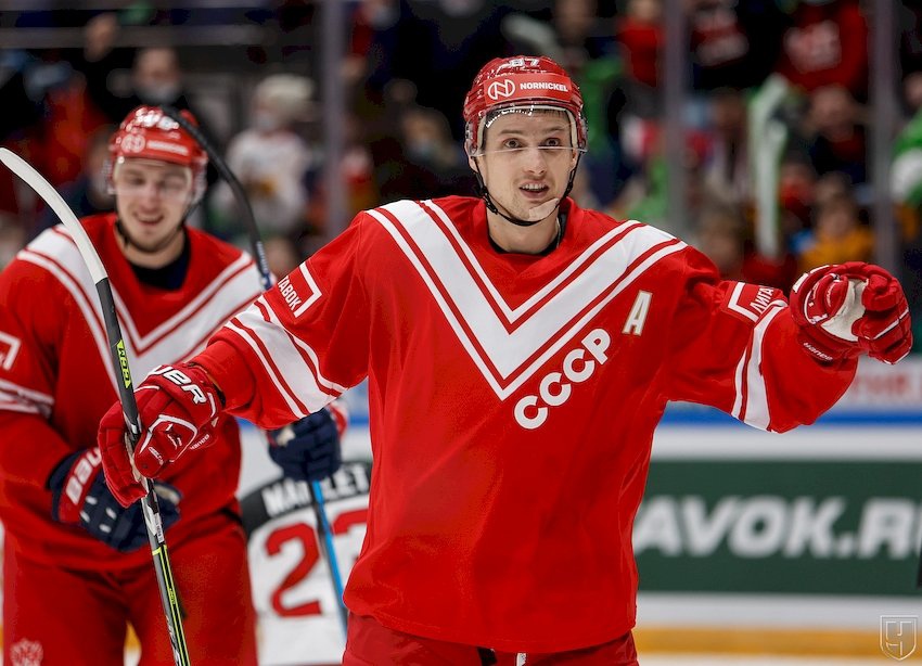 СССР на груди – НХЛ в уме. Как Россия обыграла Канаду впервые с 2017-го года