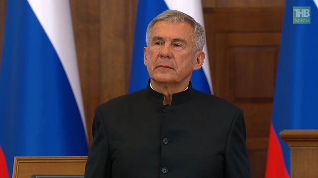 Рөстәм Миңнеханов Татарстан Рәисе вазифаларын үтәүгә кереште