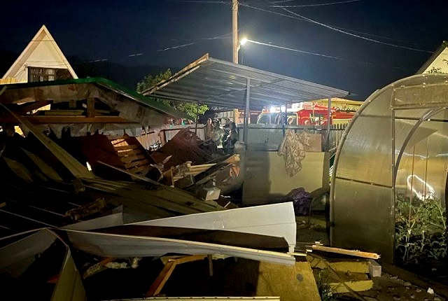 Рванувший газовый баллон разрушил садовый дом под Набережными Челнами