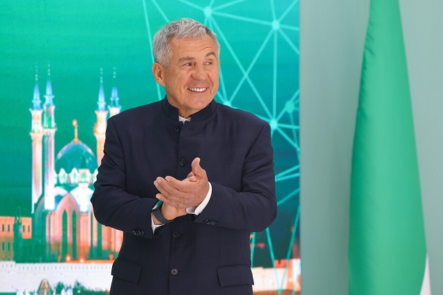 Минниханов поблагодарил Путина за новый нацпроект «Экономика данных»