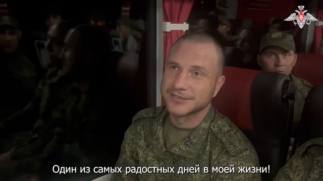 Вернувшиеся из плена российские бойцы СВО поделились эмоциями