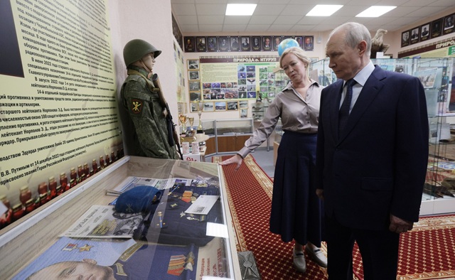 Путин: сохранение памяти о героях СВО важно для государства