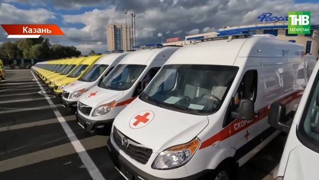140 новых авто получили врачи Татарстана в преддверии Дня республики