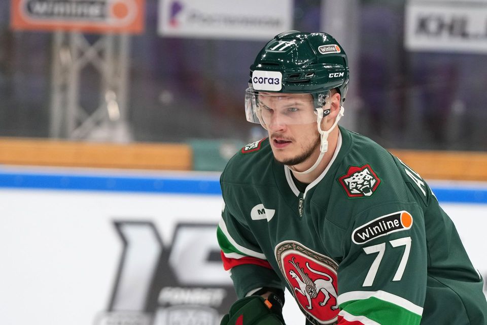 "Ак Барс" уенчысы Кирилл Адамчук 5 уенга дисквалификация алды