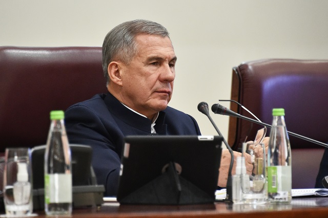 Минниханов поручил усилить в РТ меры по обеспечению информационной безопасности