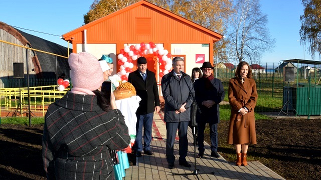 В Актанышском районе РТ открыли построенный за 6,7 млн рублей по нацпроекту ФАП