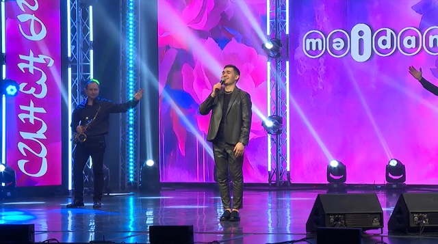 "Мәйдан" телеканалы концертында ут сүнү сәбәпле артистлар...