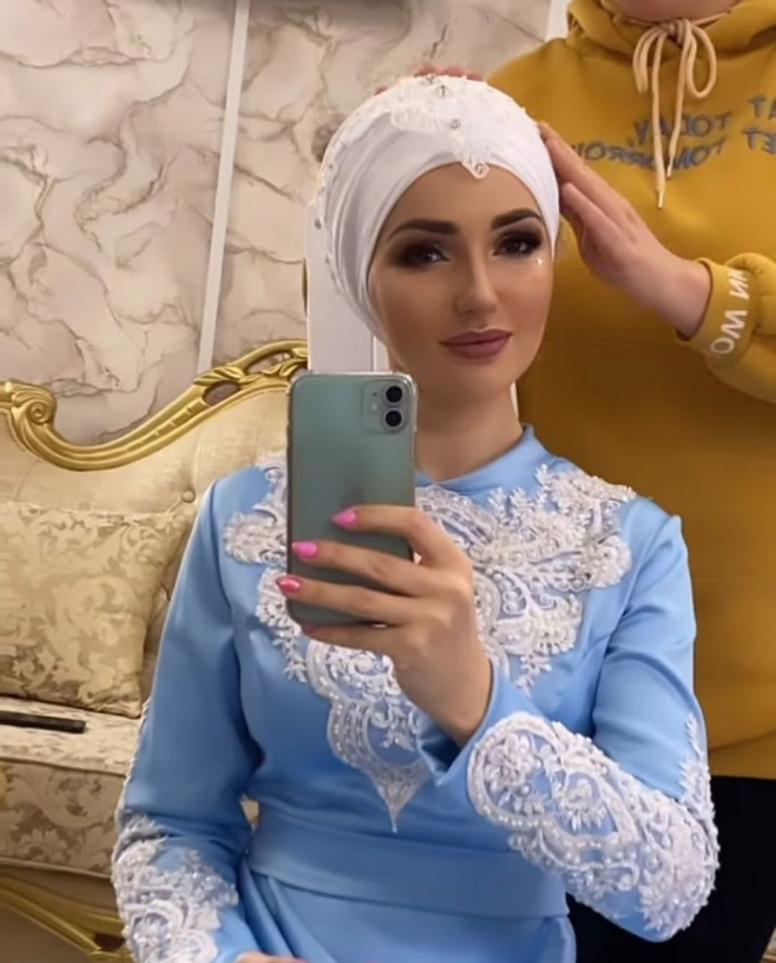 Ильмира Нәгыймова никах күлмәге сайлый?