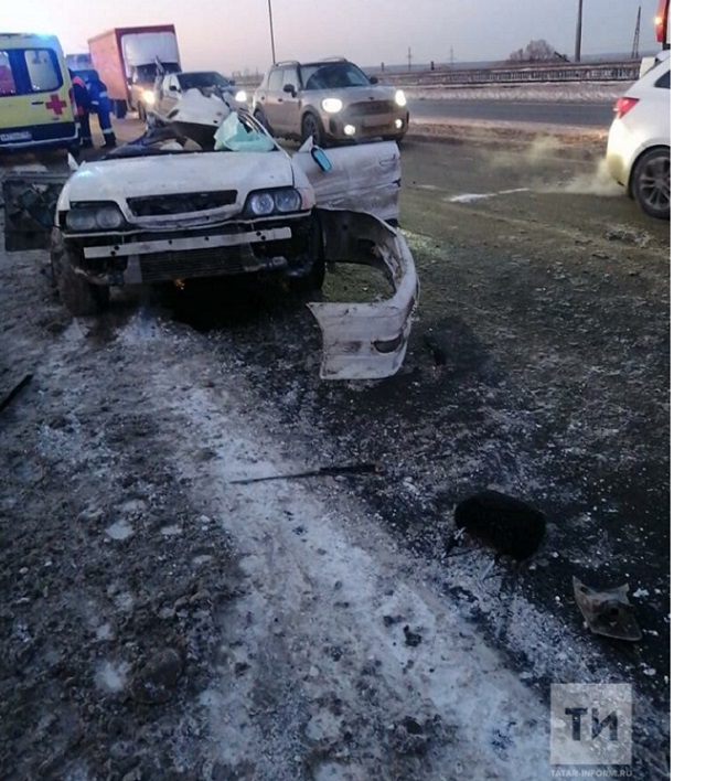 На трассе М-7 возле Дербышек произошло смертельное ДТП с участием фуры